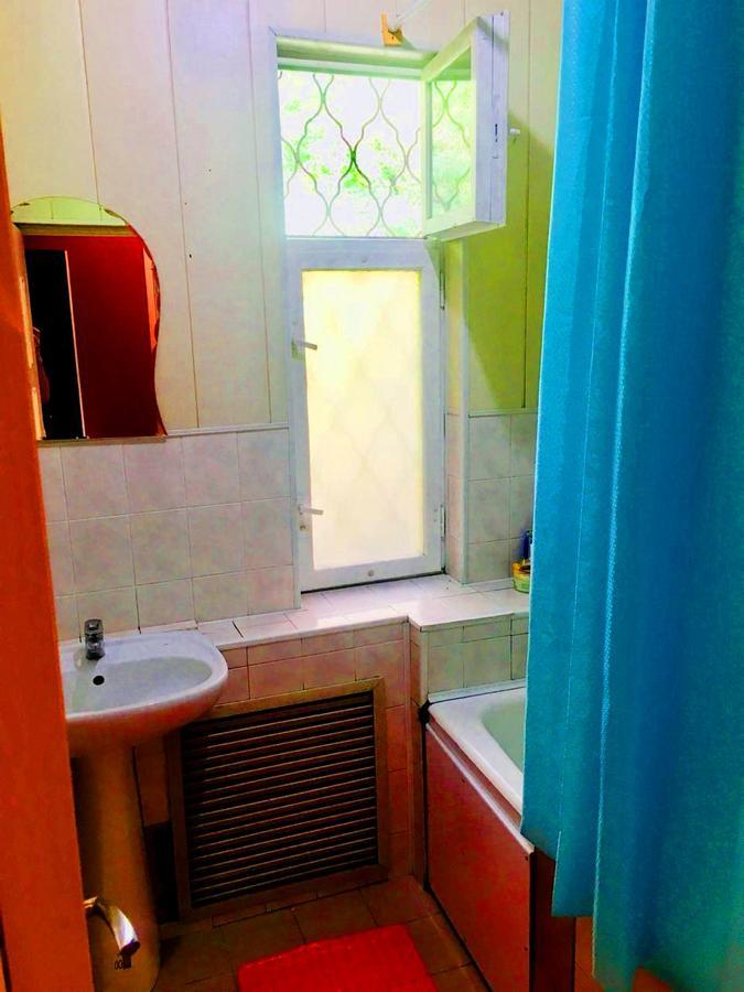 Apelsin Hostel Αλμάτι Εξωτερικό φωτογραφία